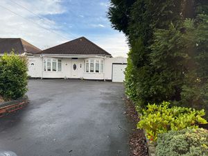 Photo 32- click for photo gallery